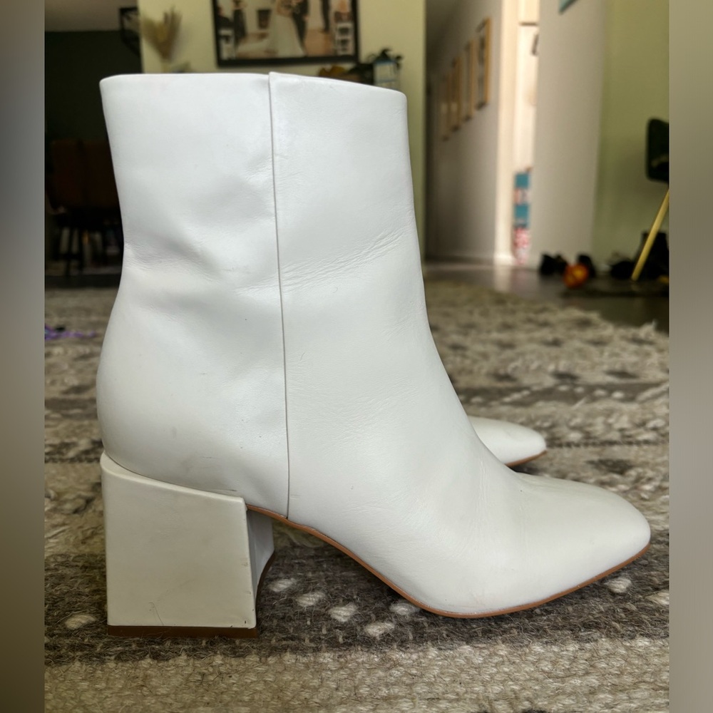 Dolce Vita Imogen H2O Boot size 8.5